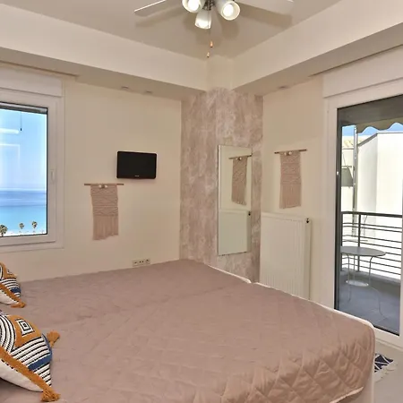 别墅 Miramare Sea View